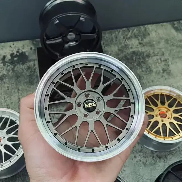 Car Wheel Desk Decoration